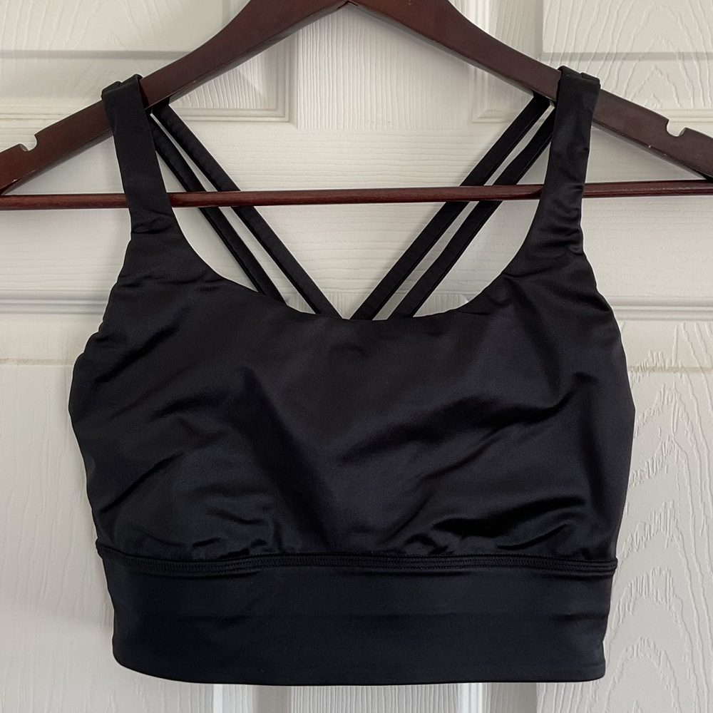 Lululemon Black Strappy Back Sports Bra Size 8 Medium Support Yoga Activewear